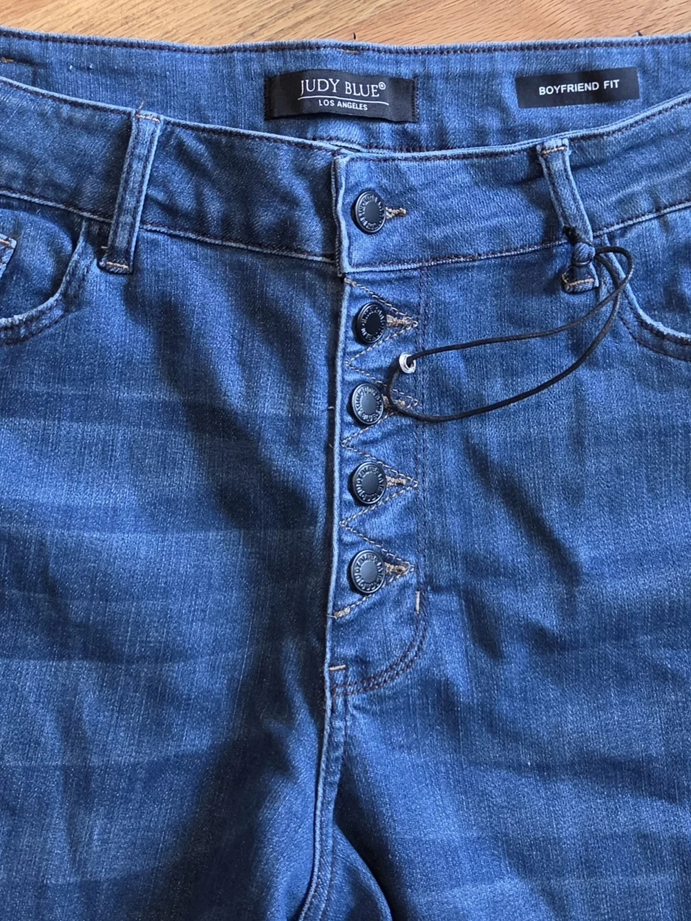 Judy Blue Boyfriend Blue Denim Jeans Button Fly Distressed Women's 18W NWOT